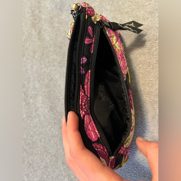 VERA BRADLEY Floral Wristlet - Picture 4 of 6